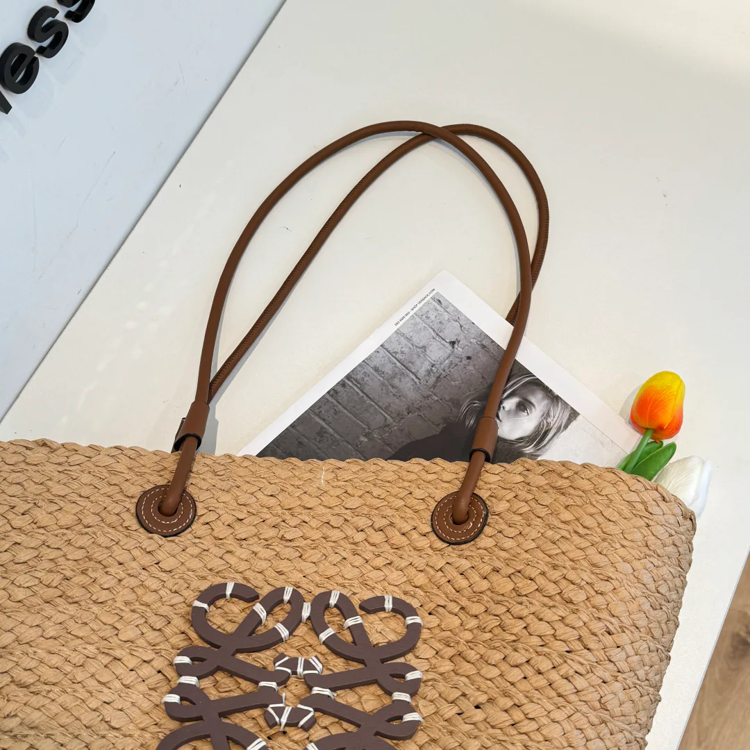 Классические Сумки Женские Loewe 12765040