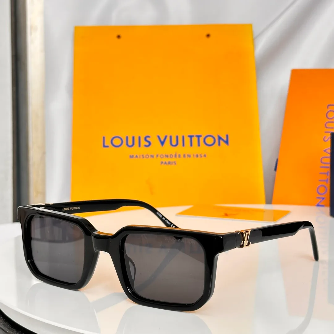 Очки Louis Vuitton 17017554