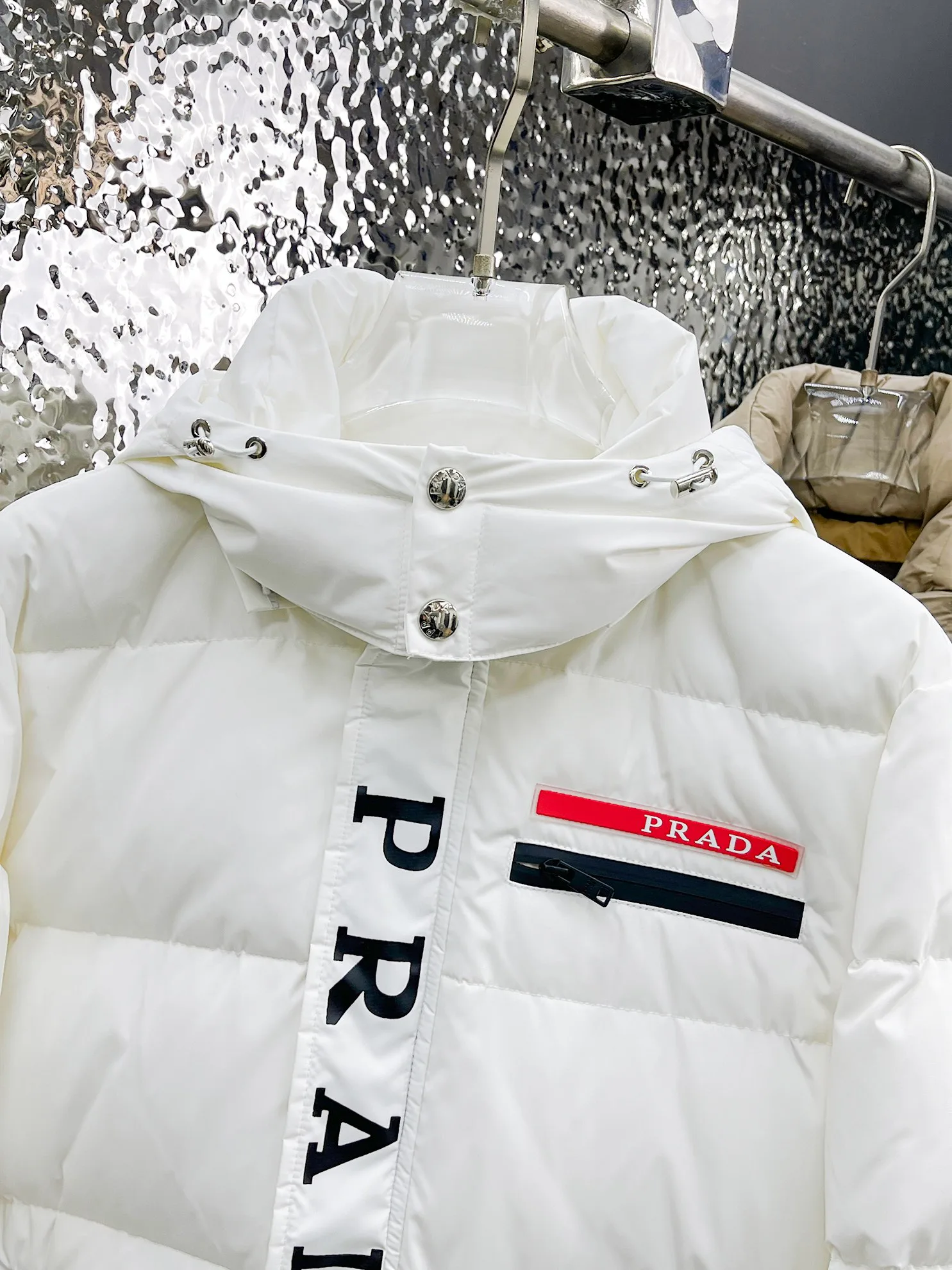 Куртки И Пуховики Женские Prada 1858320