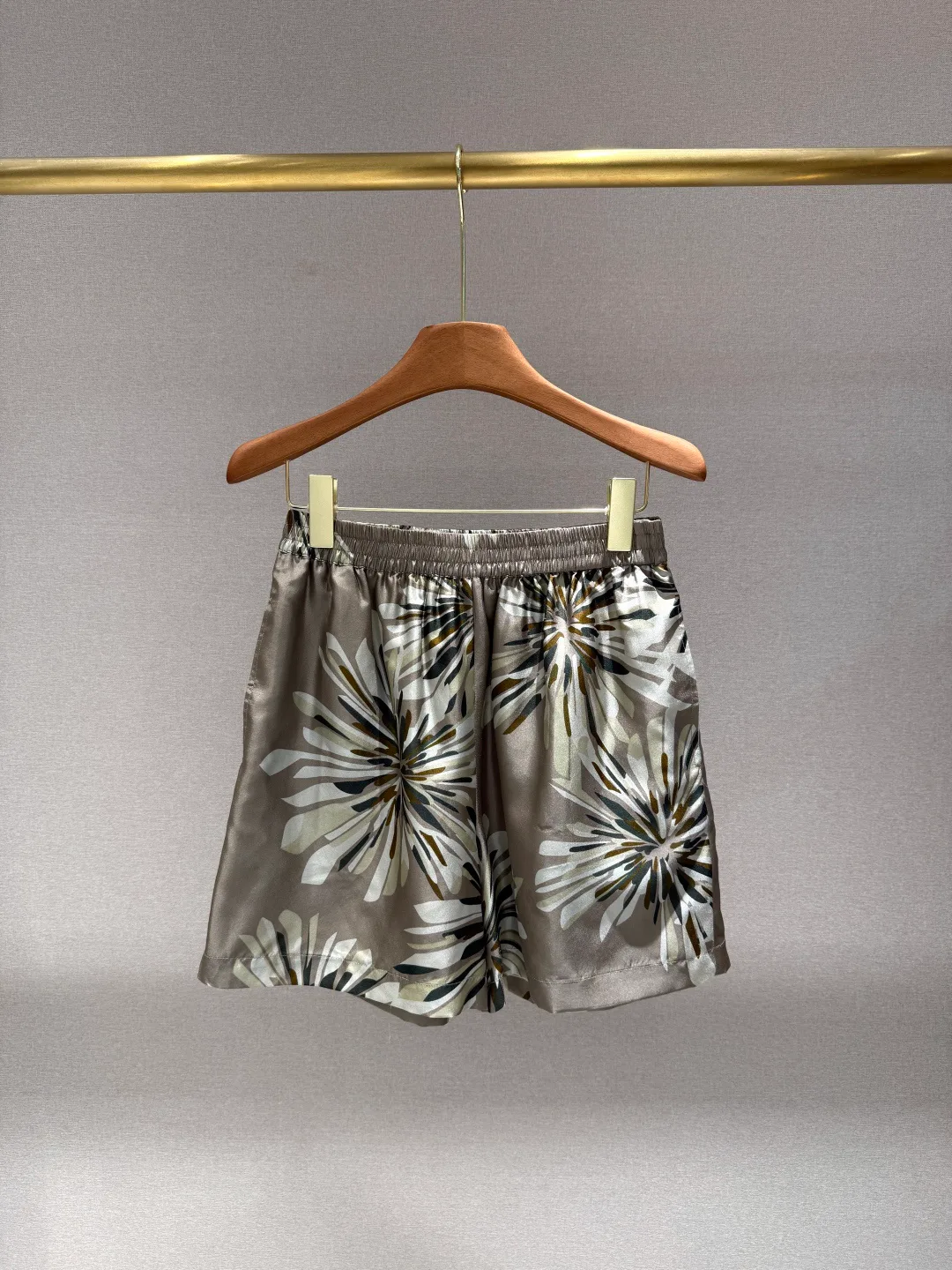 Шорты Женские Brunello Cucinelli 11652145