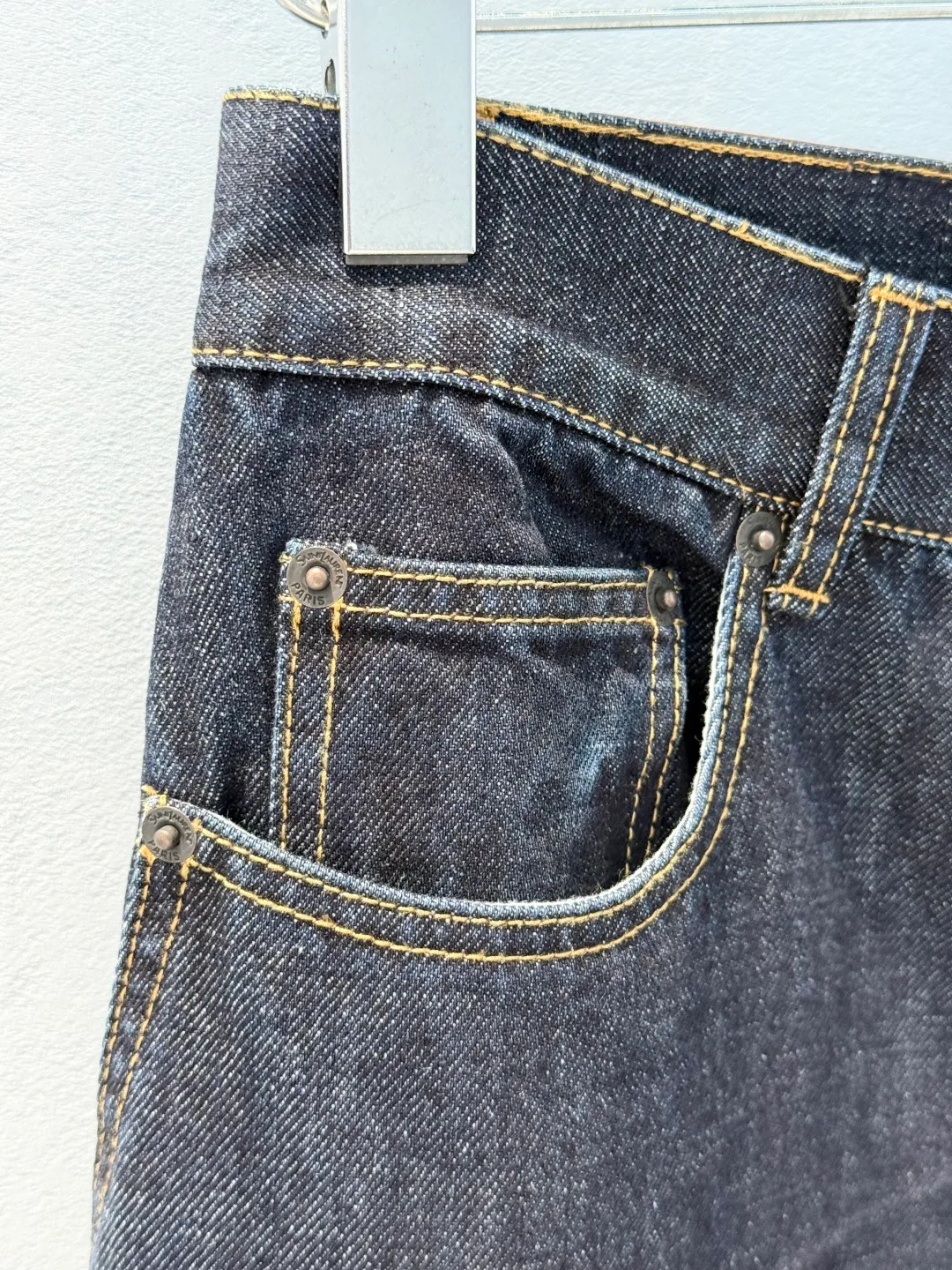 Джинсы Женские Saint Laurent 17712440
