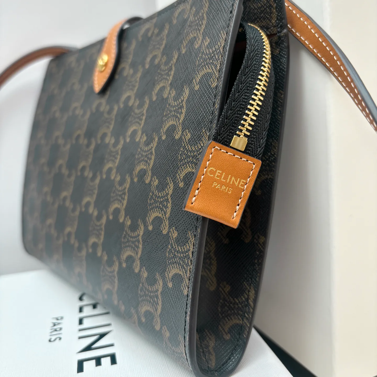 Классические Сумки Женские Celine 18223206