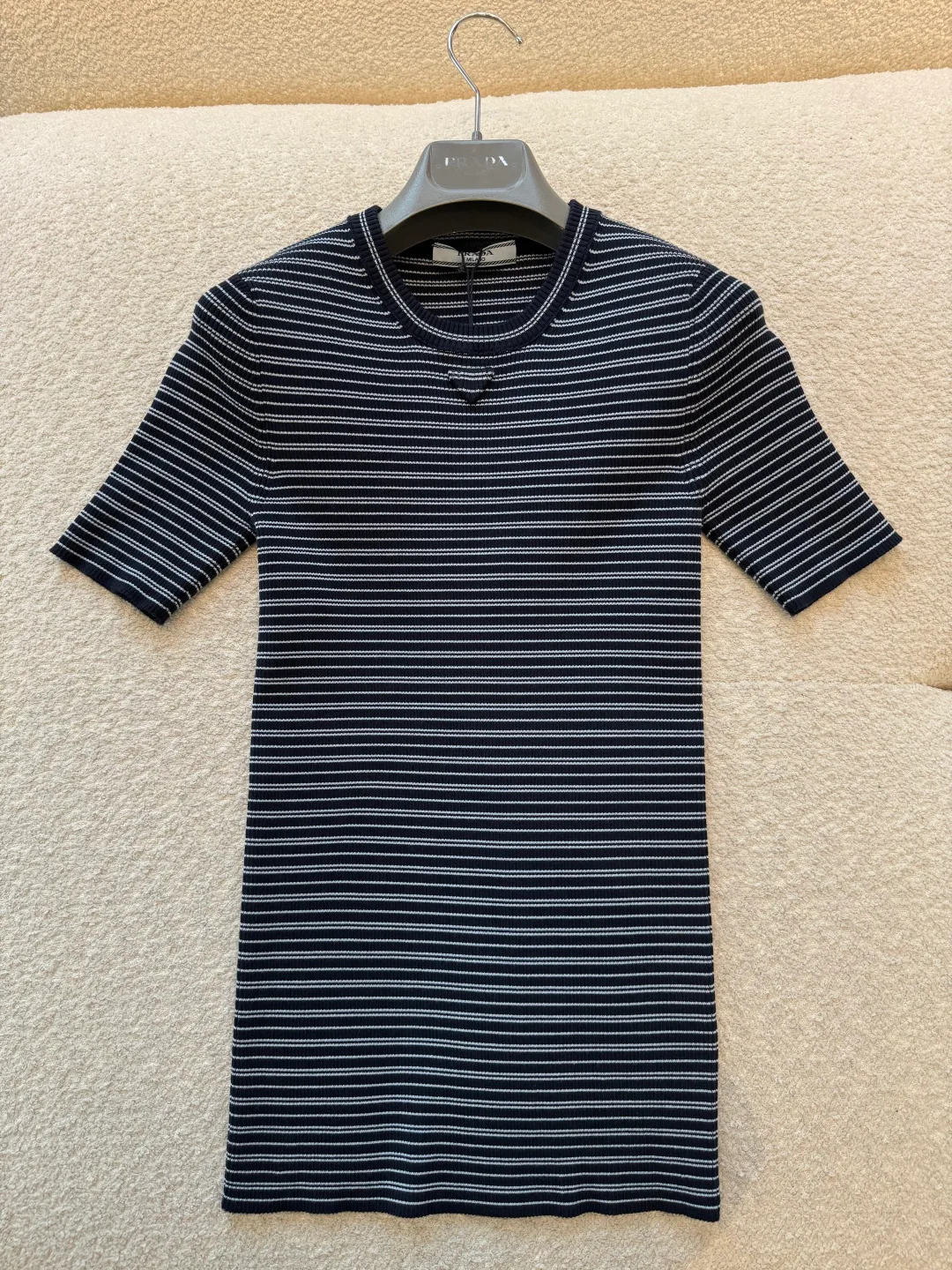 Футболки Женские Prada 11629546