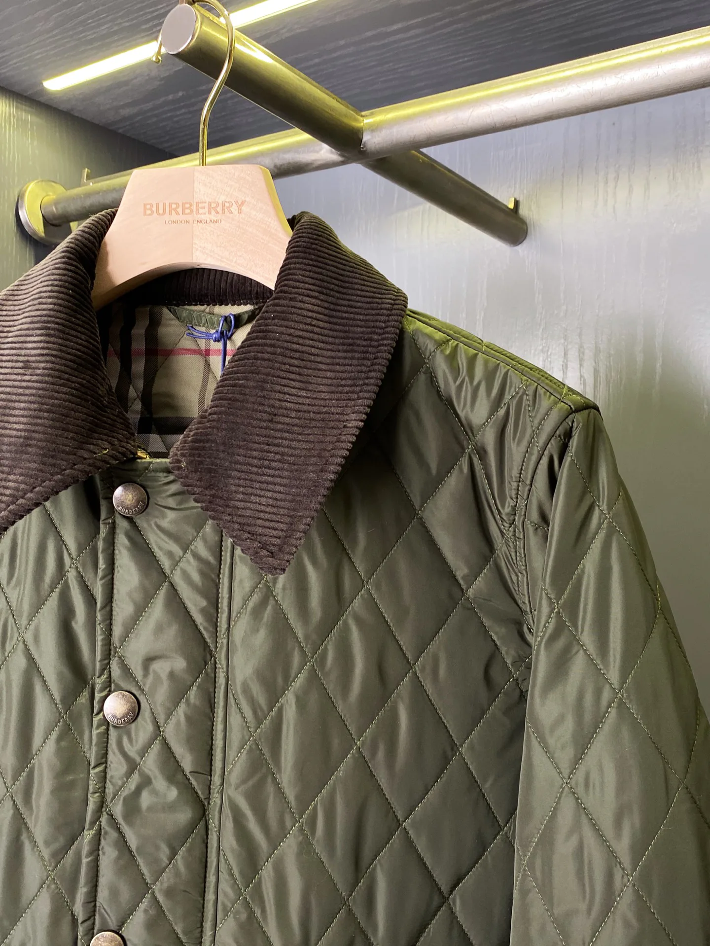 Куртки И Пуховики Женские Burberry 18513002