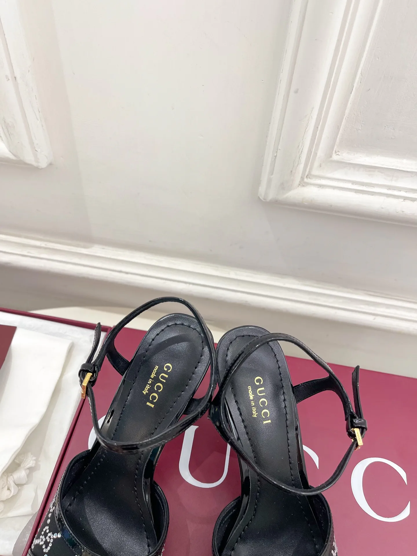 Босоножки Женские Gucci 13085034