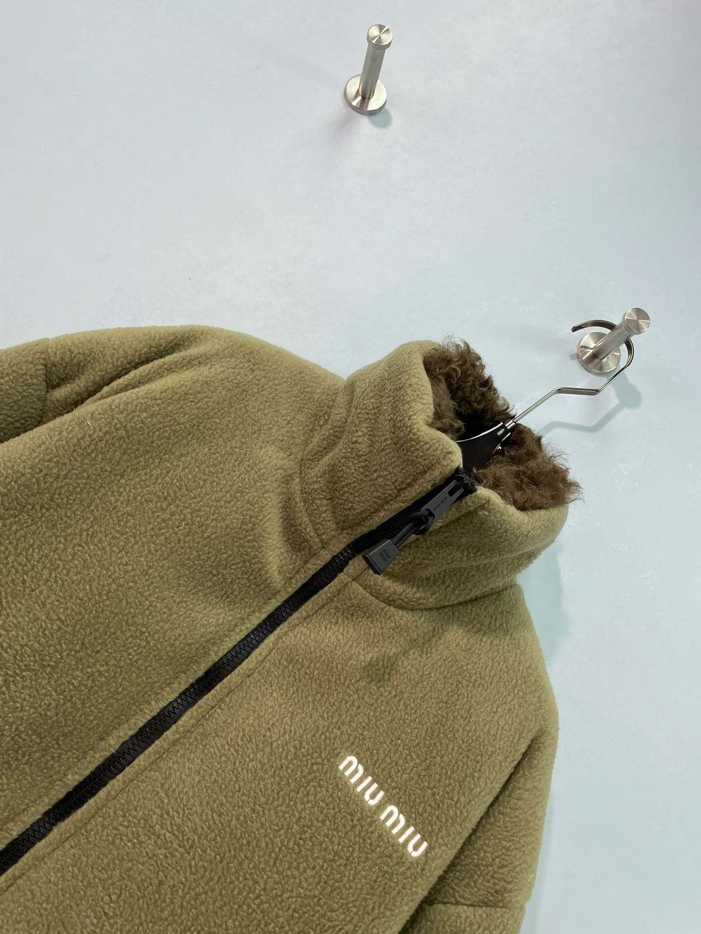 Куртки И Пуховики Женские Miu Miu 18308555