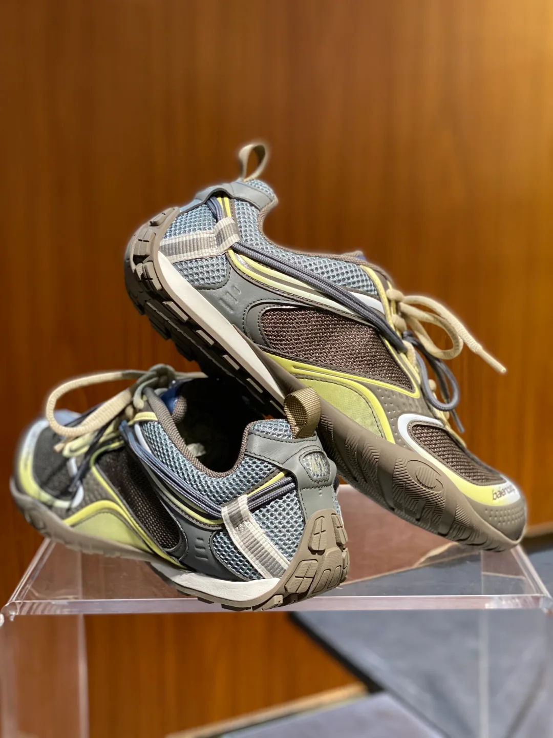 Кроссовки Мужские Balenciaga 16935009