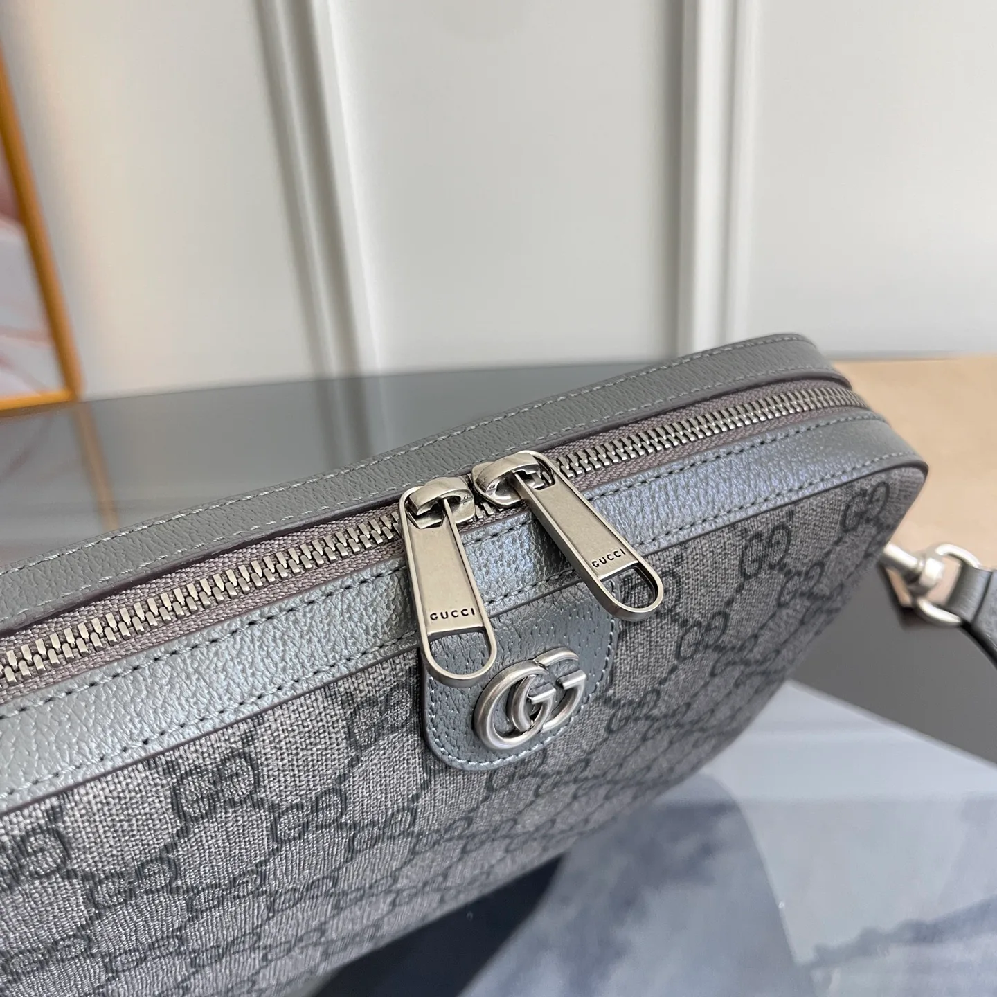 Классические Сумки Женские Gucci 13558937