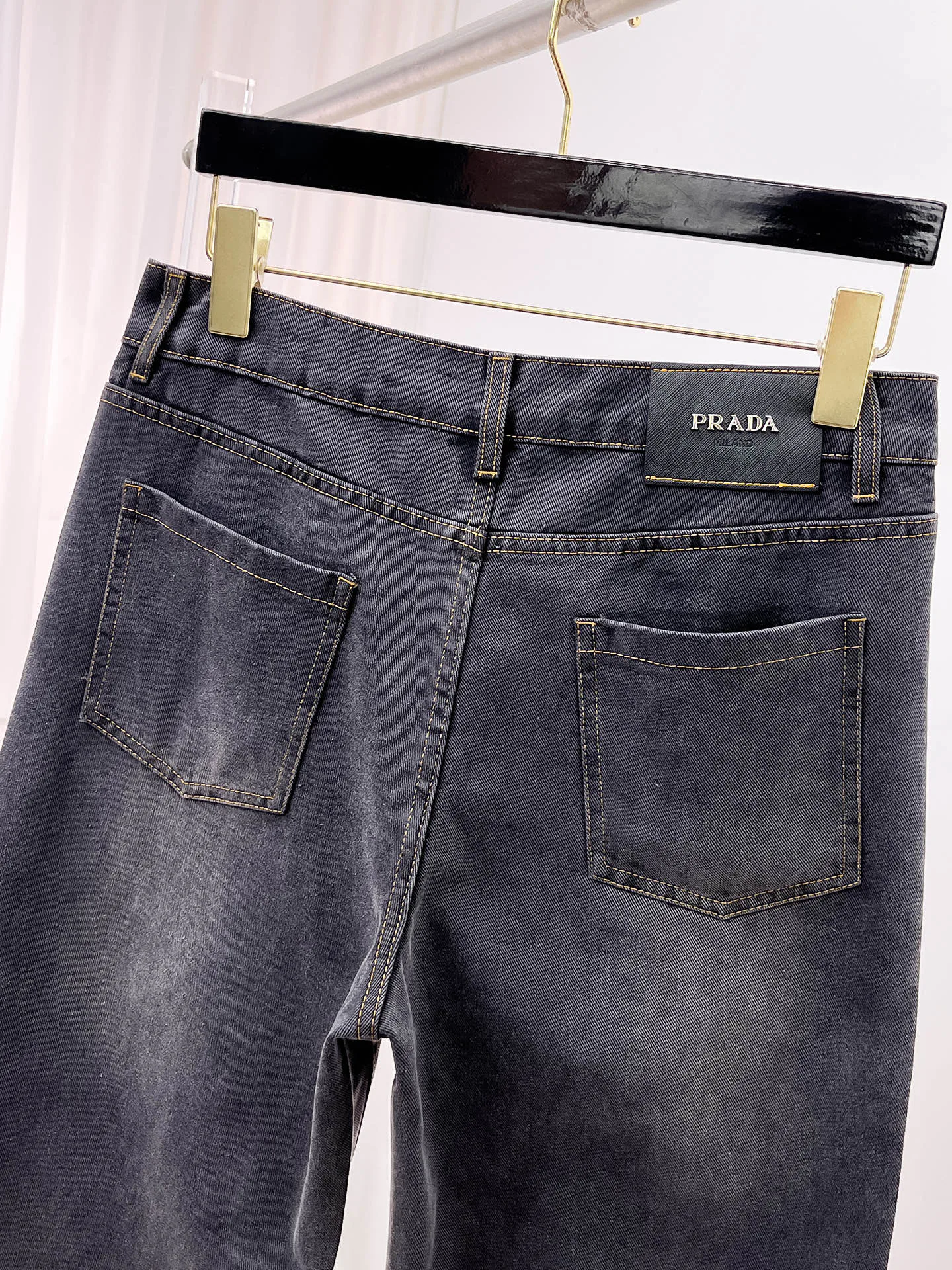 Джинсы Мужские Prada 18499655