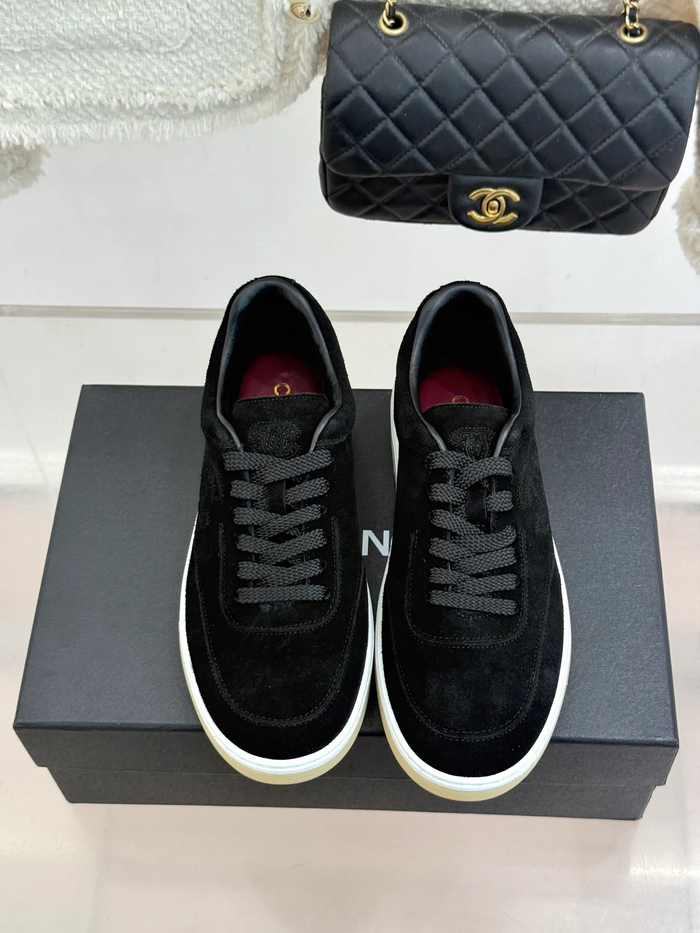 Кроссовки Женские Chanel 18154784
