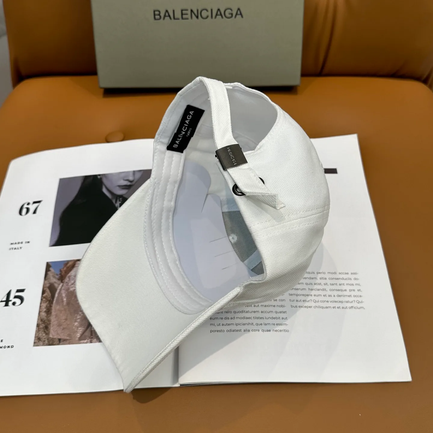 Головные Уборы Balenciaga 980990