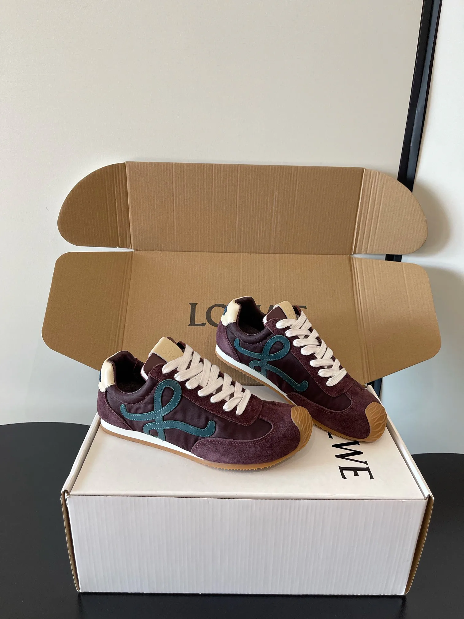 Кроссовки Женские Loewe 1818755