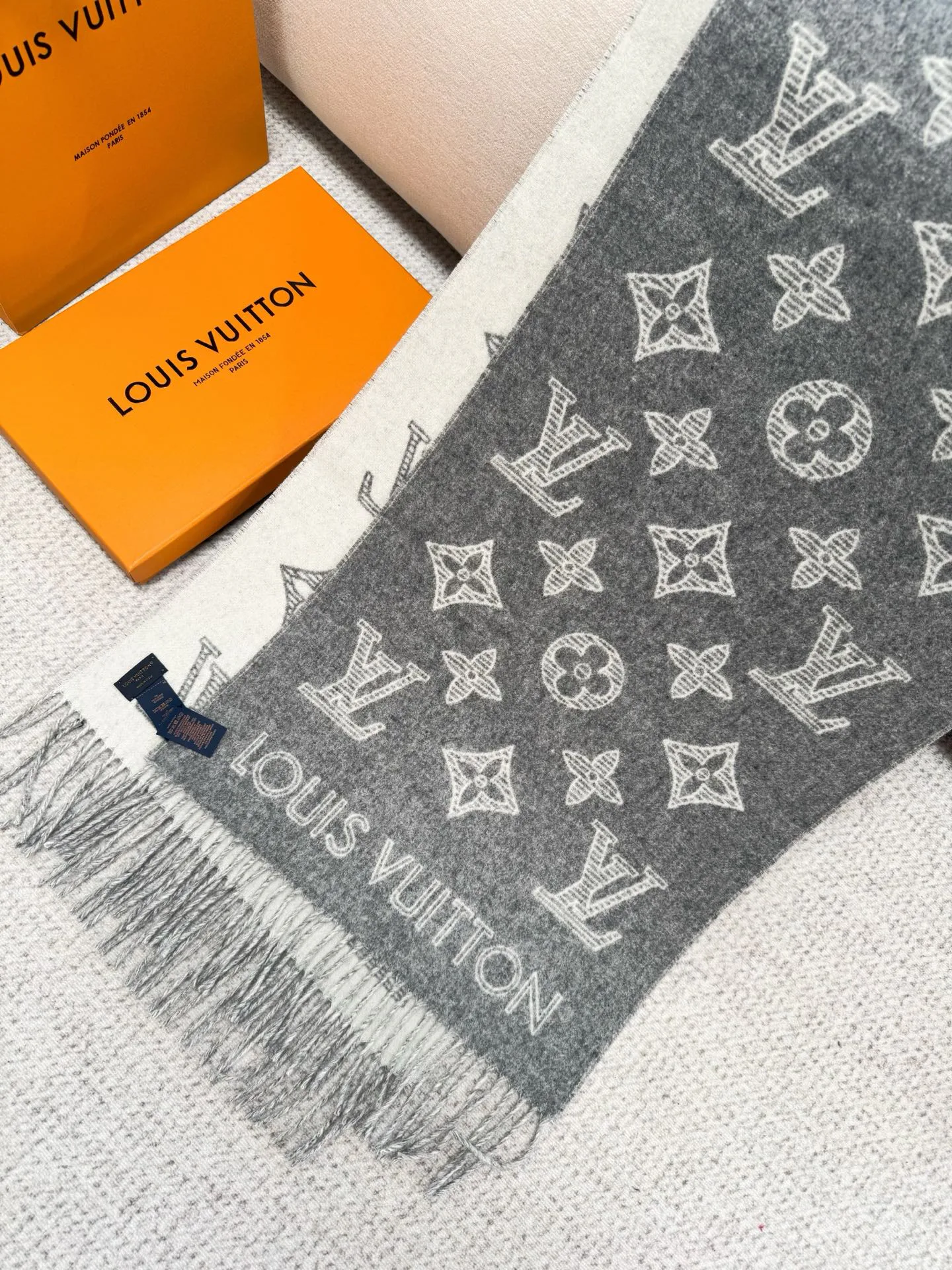 Шарфы Louis Vuitton 1326219