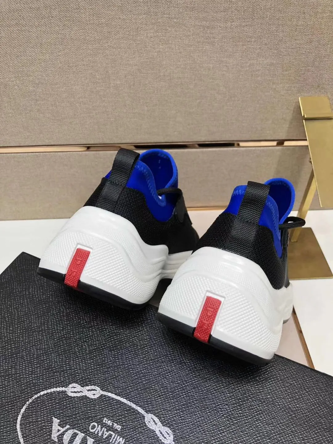 Кроссовки Мужские Prada 10844547