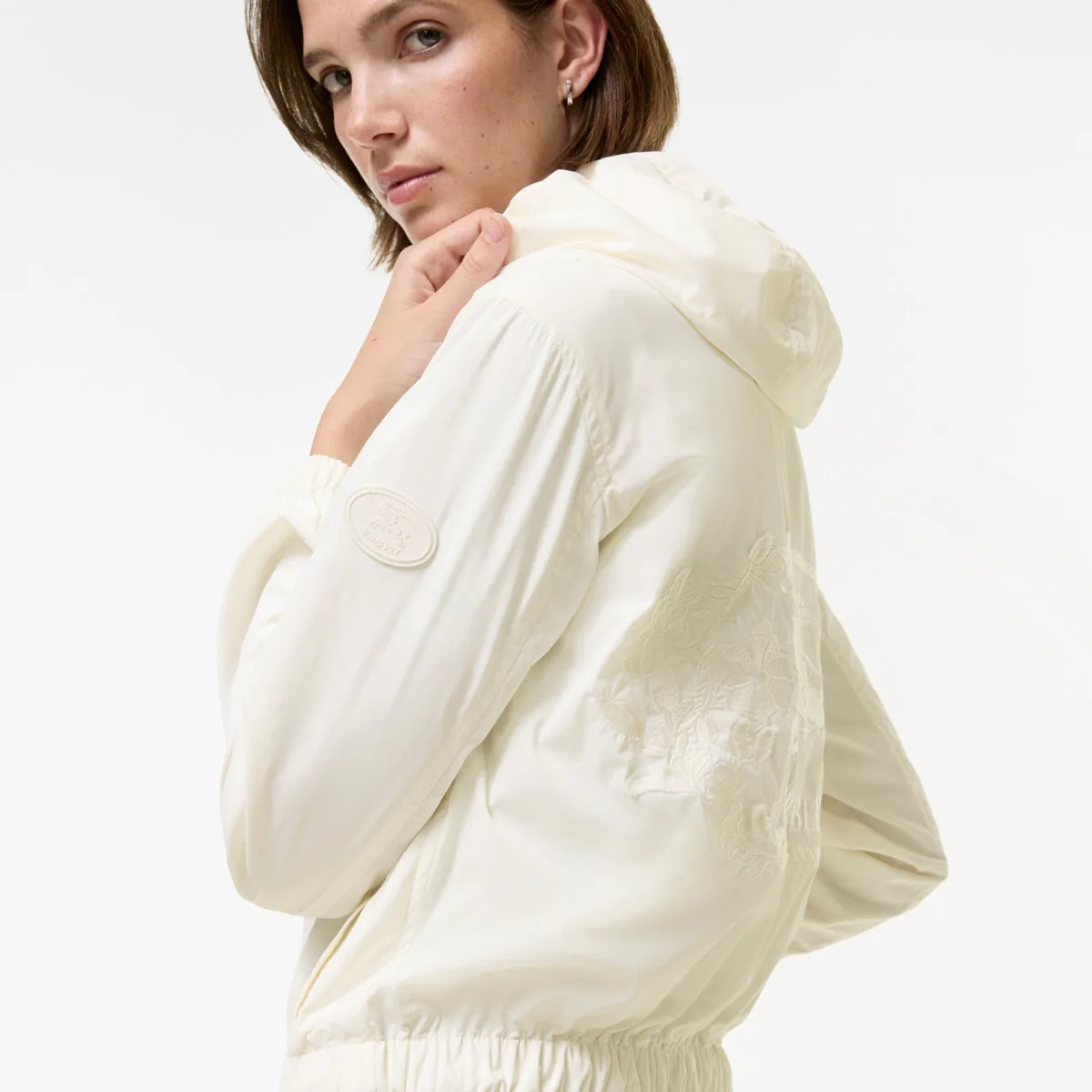 Куртки И Пуховики Женские Burberry 18206396