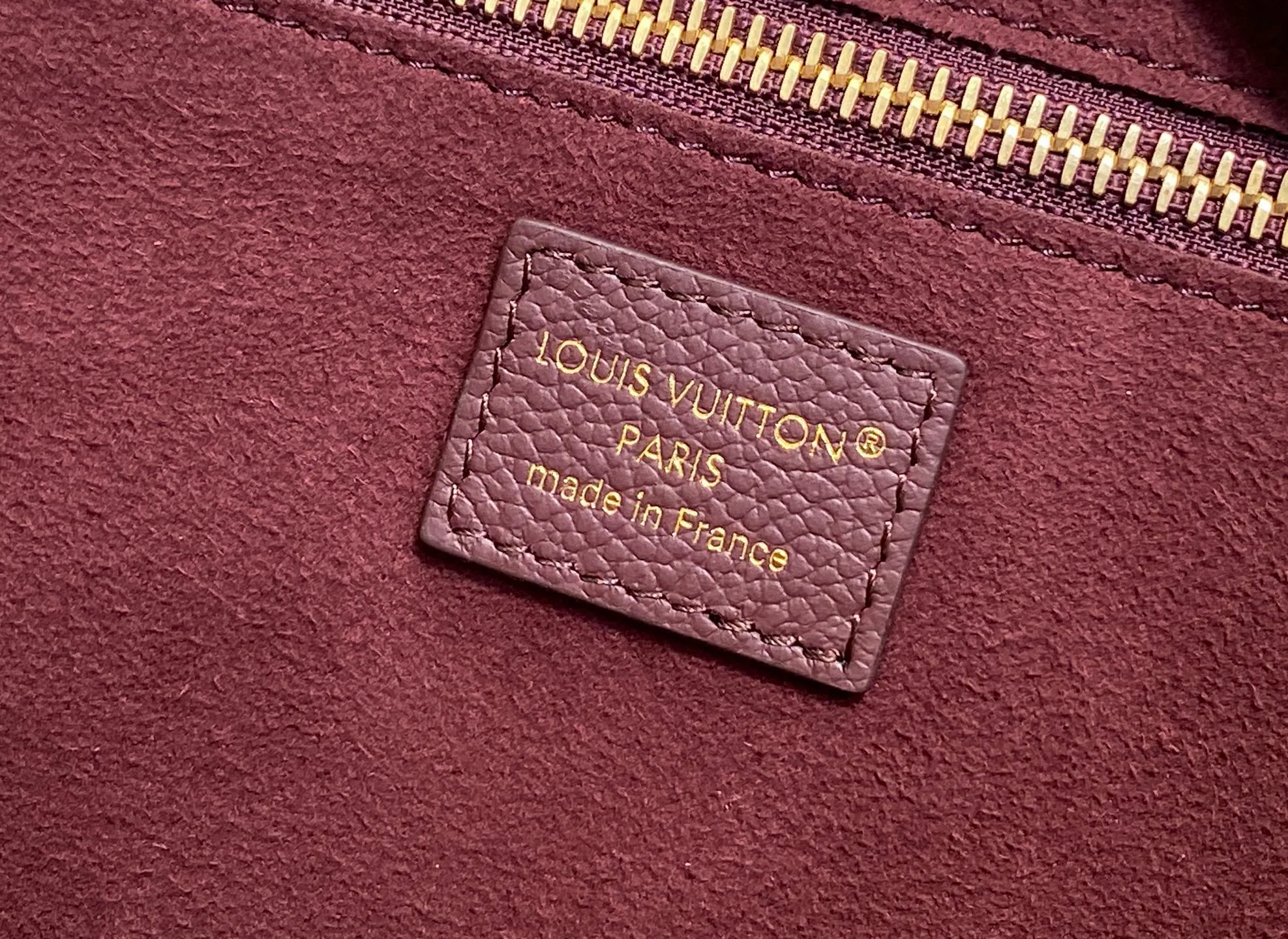 Классические Сумки Женские Louis Vuitton 18240299