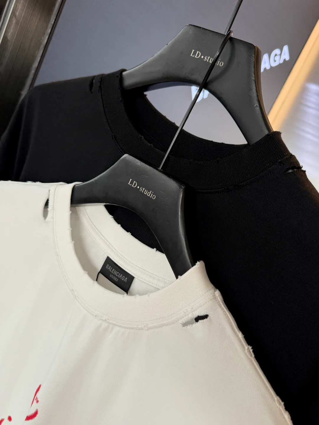 Футболки Женские Balenciaga 22550