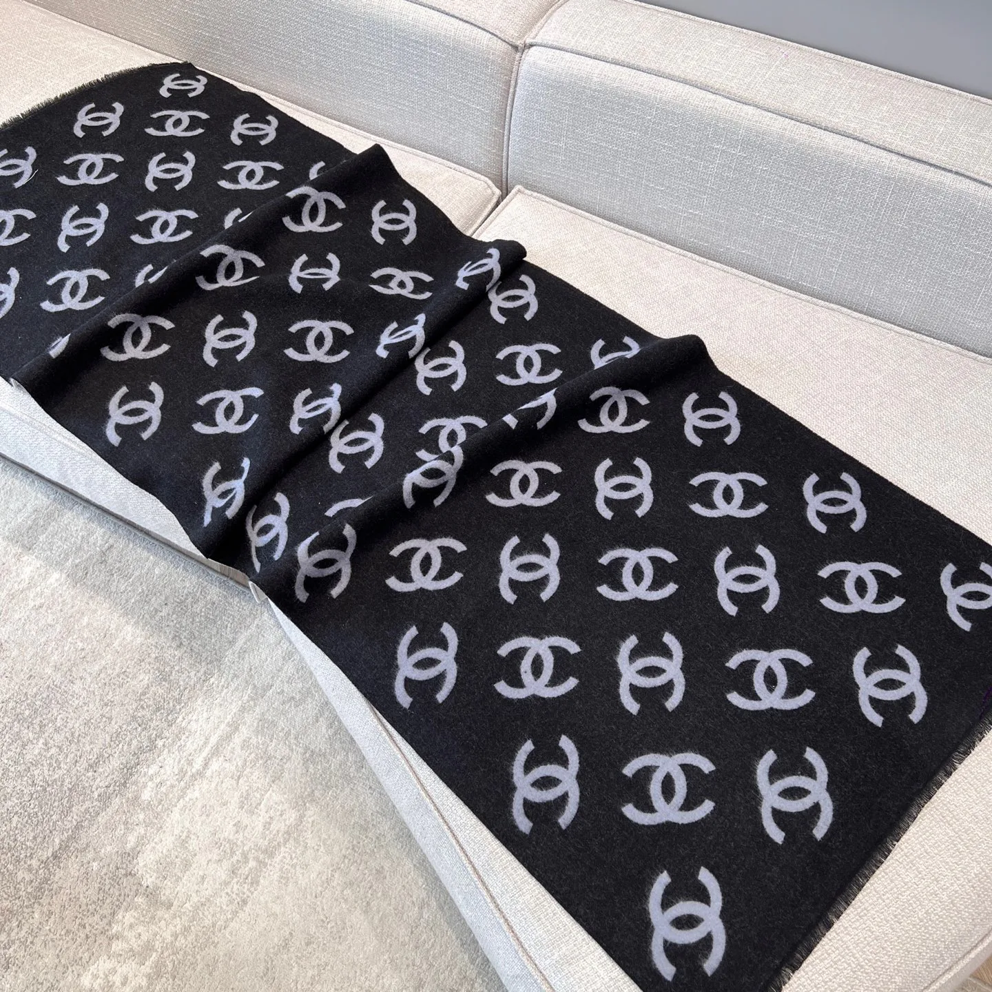 Шарфы Chanel 5020205