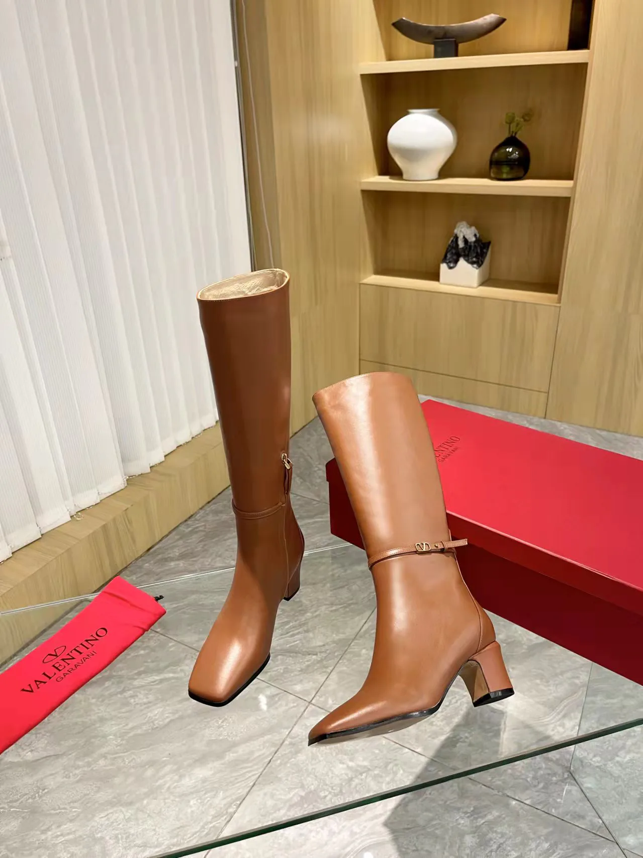 Сапоги Женские Valentino 17956930