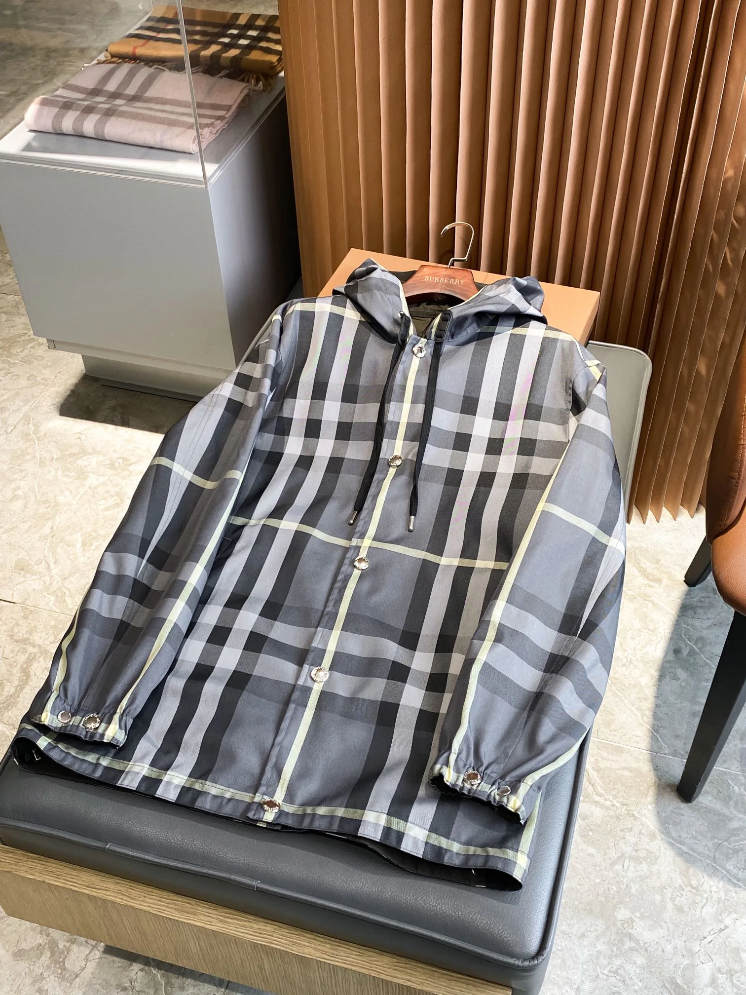 Куртки И Пуховики Мужские Burberry 13432901