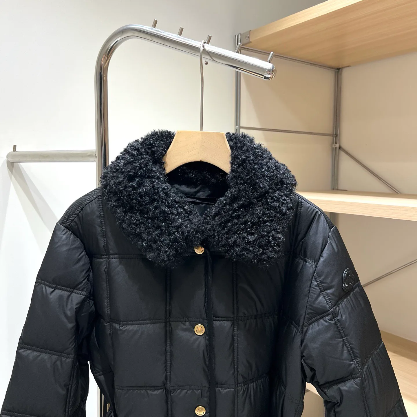 Куртки И Пуховики Женские Moncler 18036513