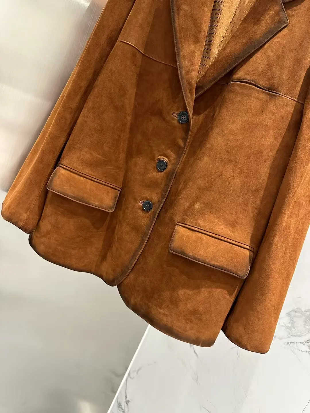 Кожаные Куртки И Дублёнки Женские Prada 13186433