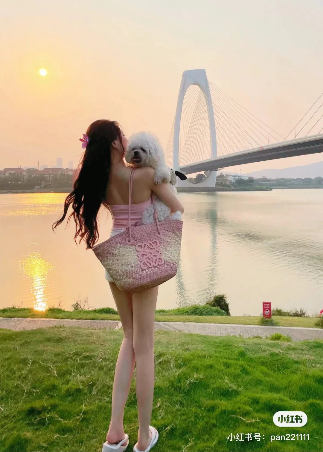 Классические Сумки Женские Loewe 11633348