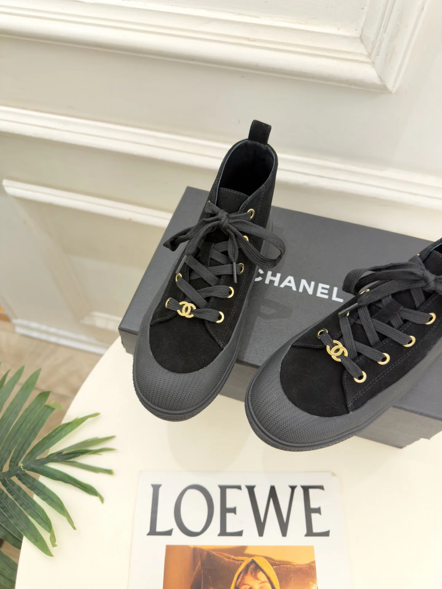 Кроссовки Женские Chanel 18346897