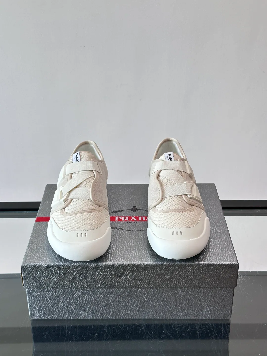 Кроссовки Мужские Prada 17322797