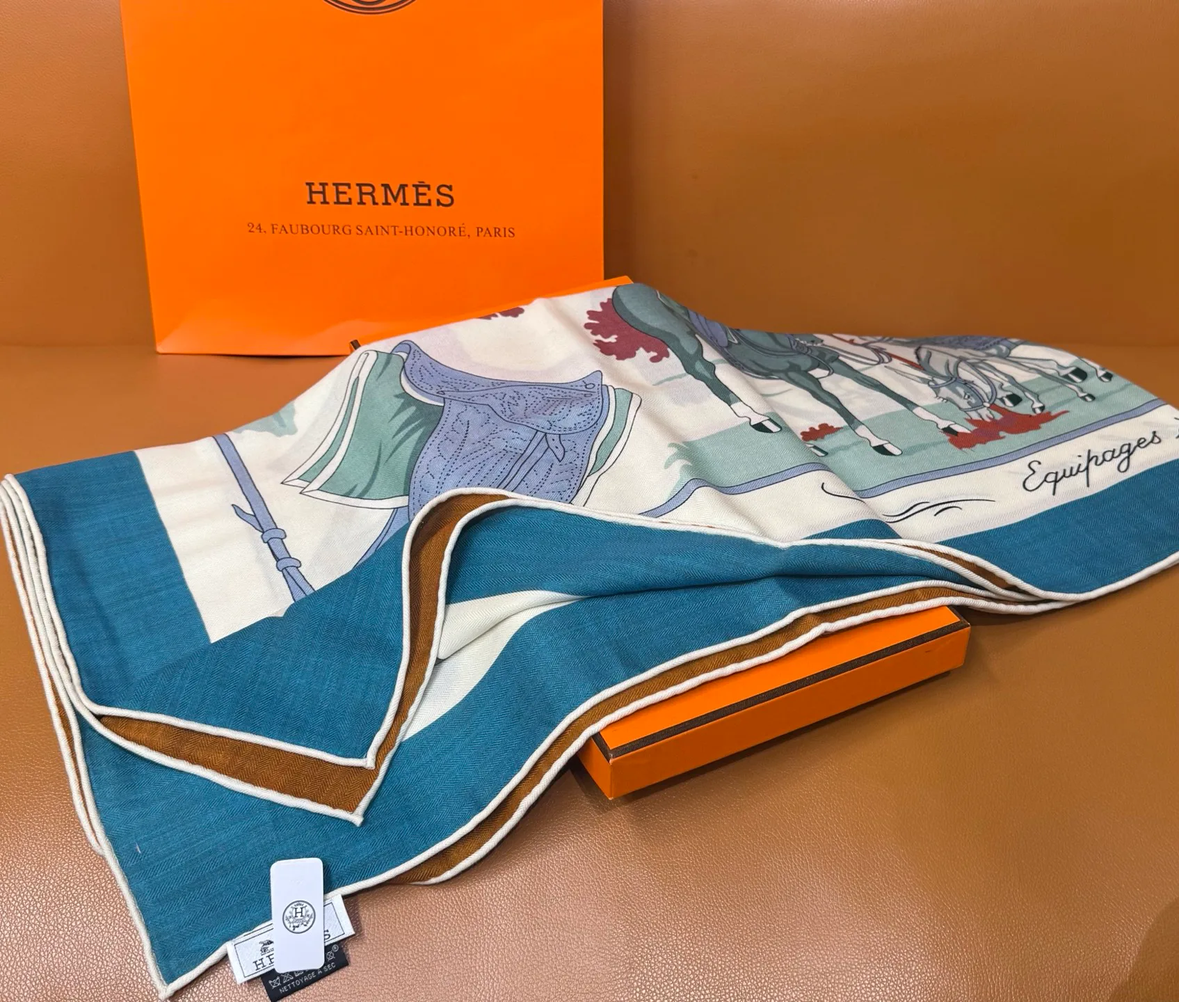 Платки Hermes 18127155