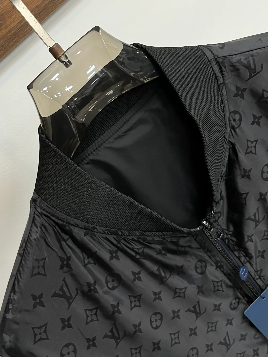 Куртки И Пуховики Мужские Louis Vuitton 11000522
