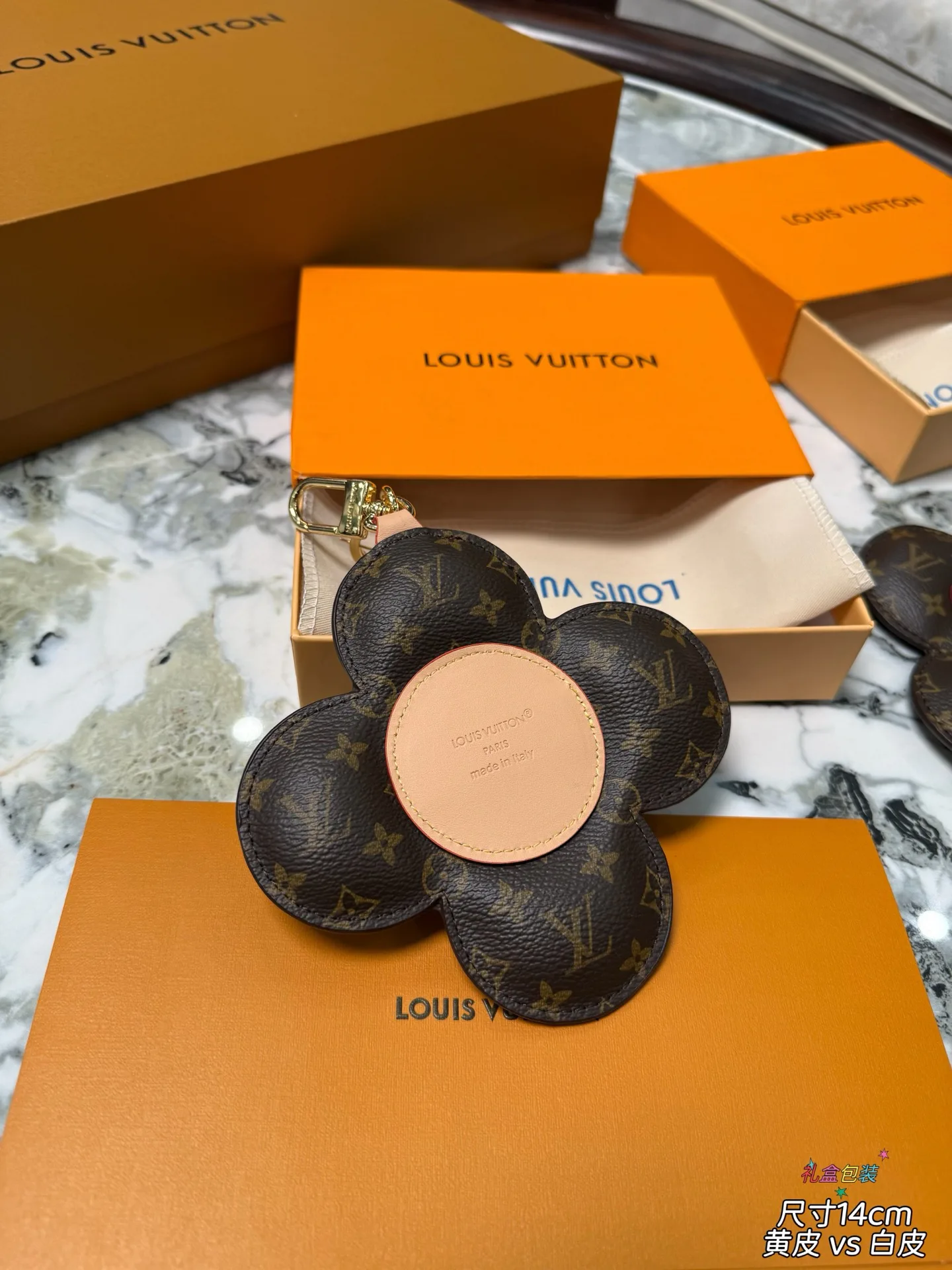 Ключницы Louis Vuitton 1260031