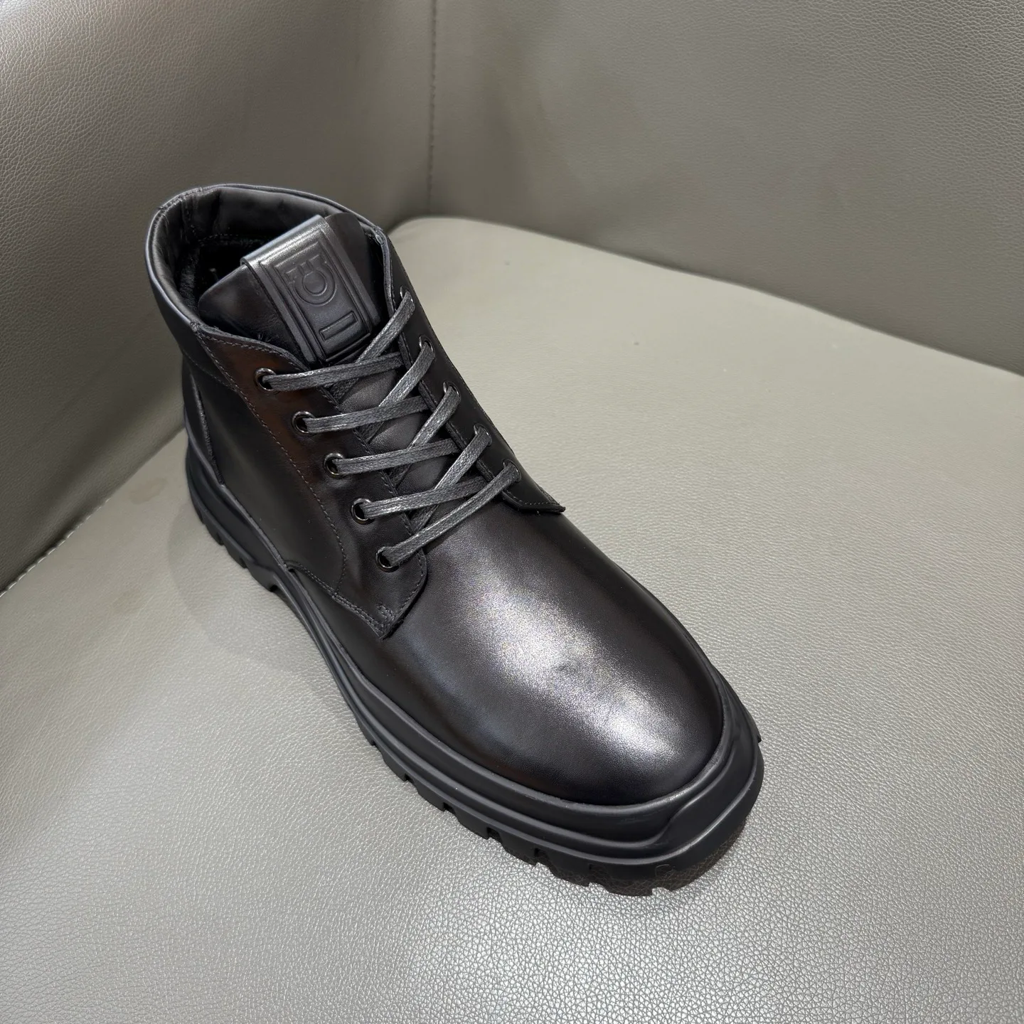 Ботинки Мужские Salvatore Ferragamo 840385