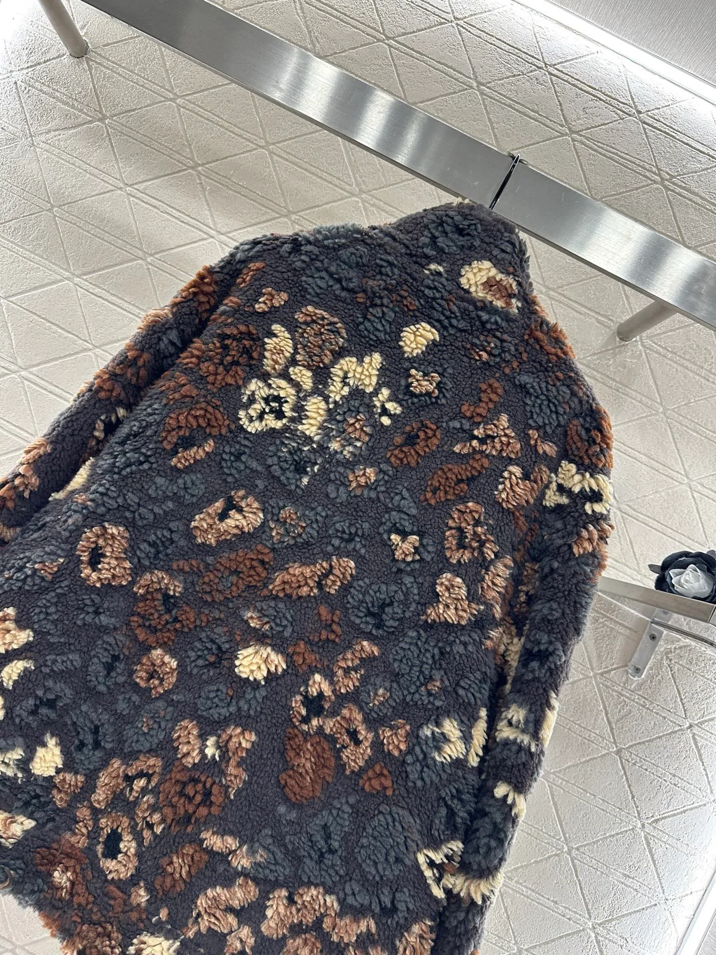 Куртки И Пуховики Женские Louis Vuitton 90761