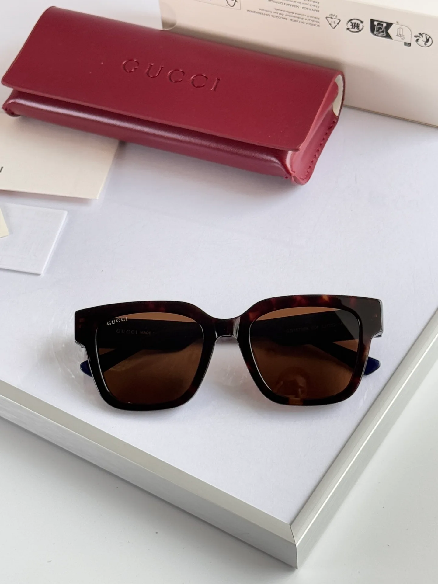 Очки Gucci 1893291
