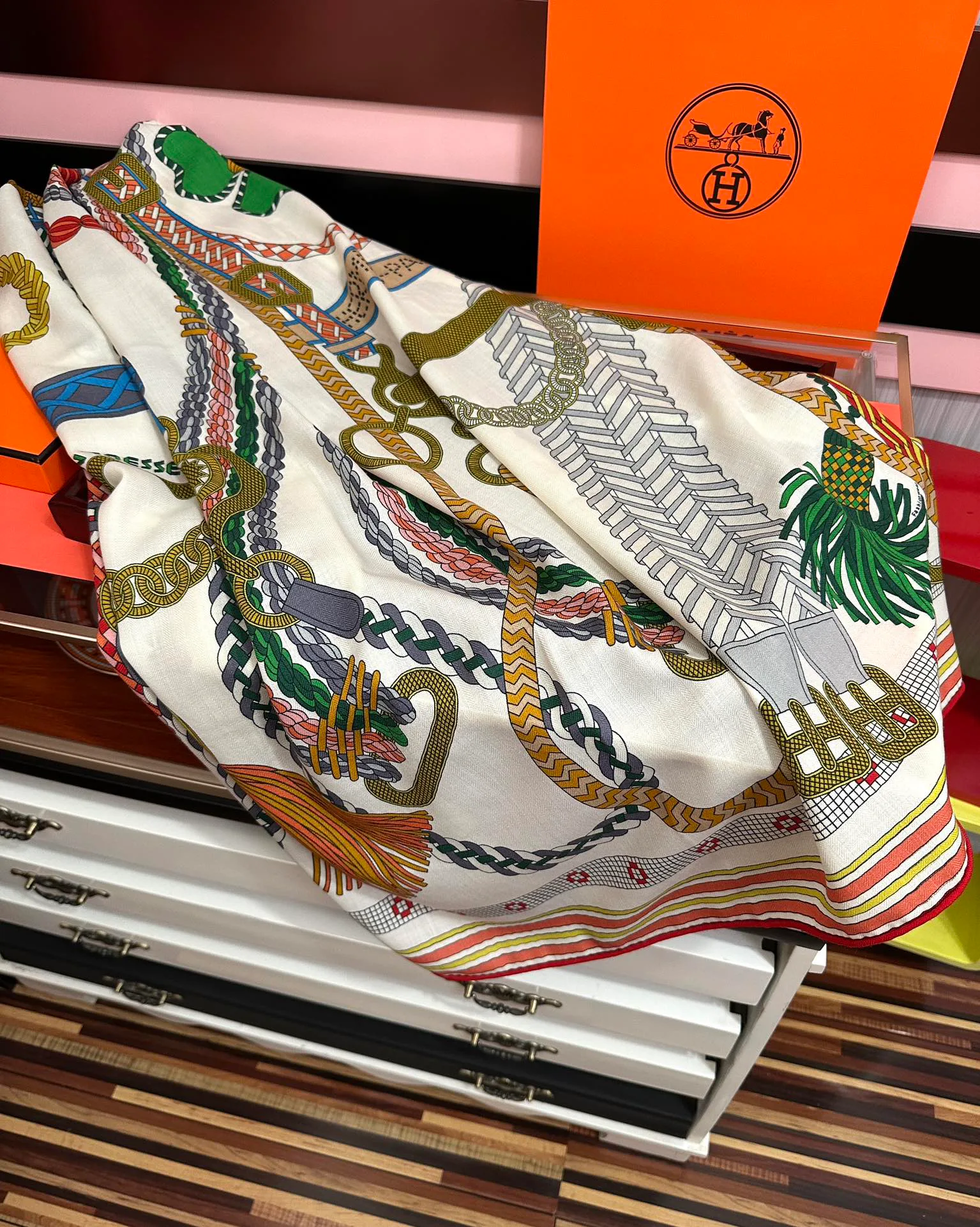 Платки Hermes 318407