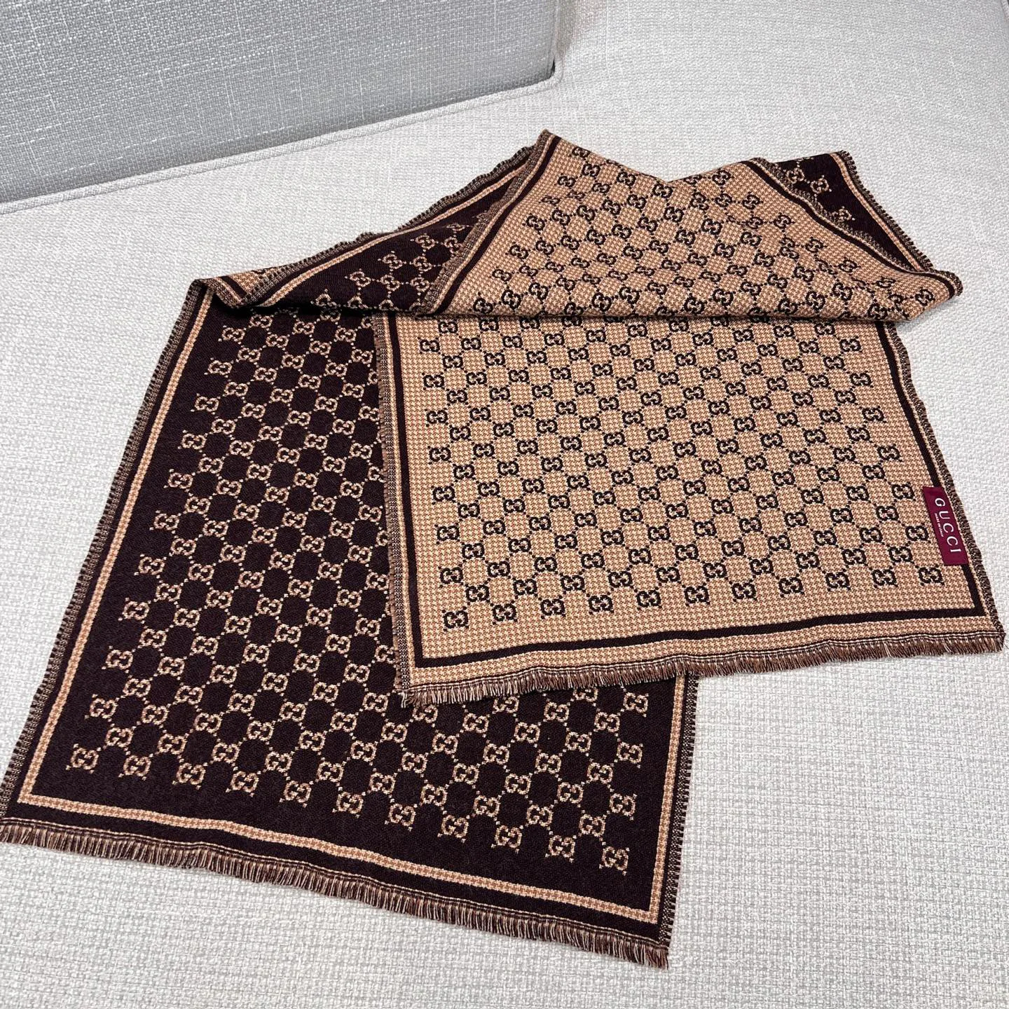 Шарфы Gucci 17992019