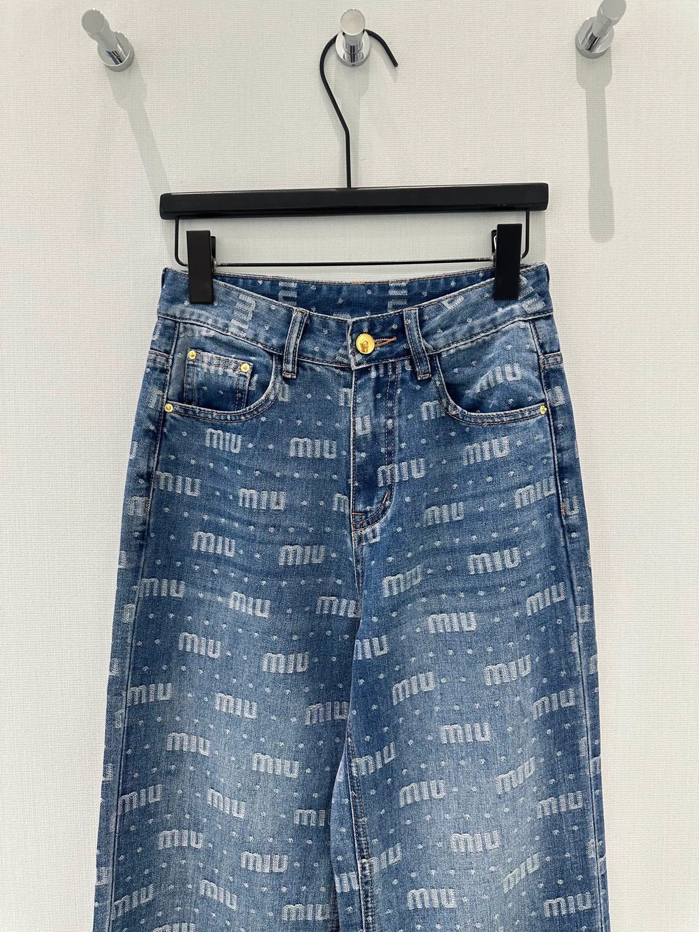 Джинсы Женские Miu Miu 11155632