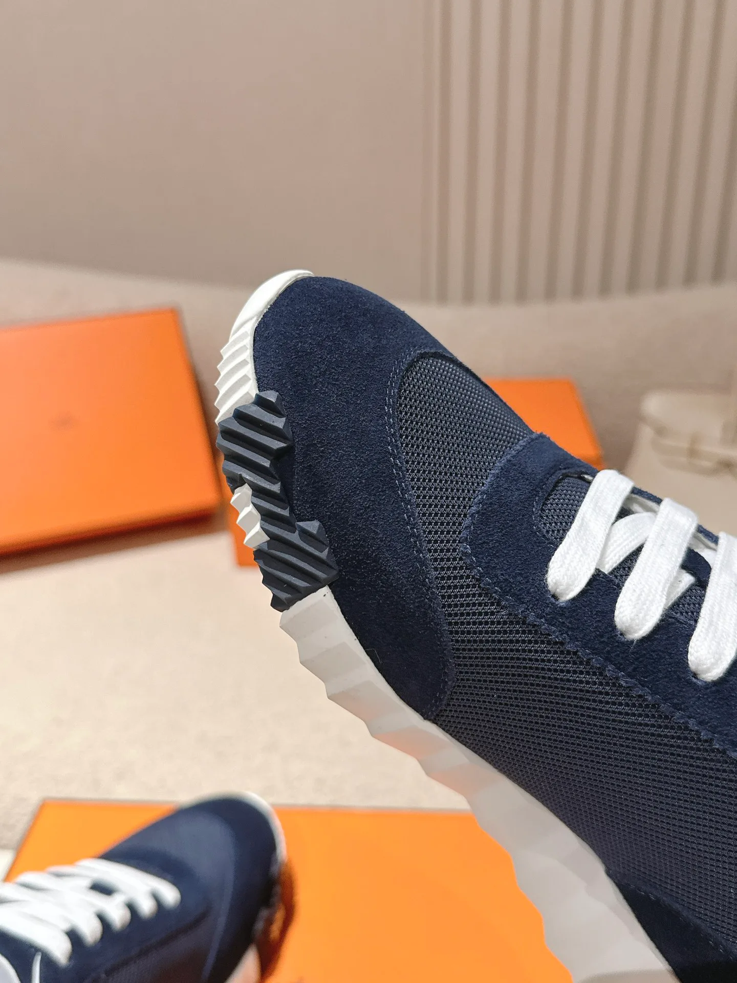 Кроссовки Женские Hermes 2380927