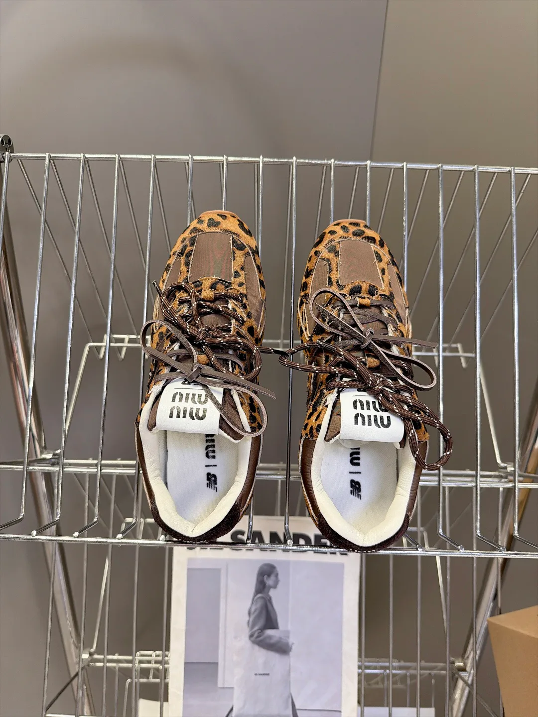 Кроссовки Женские Miu Miu 18477374