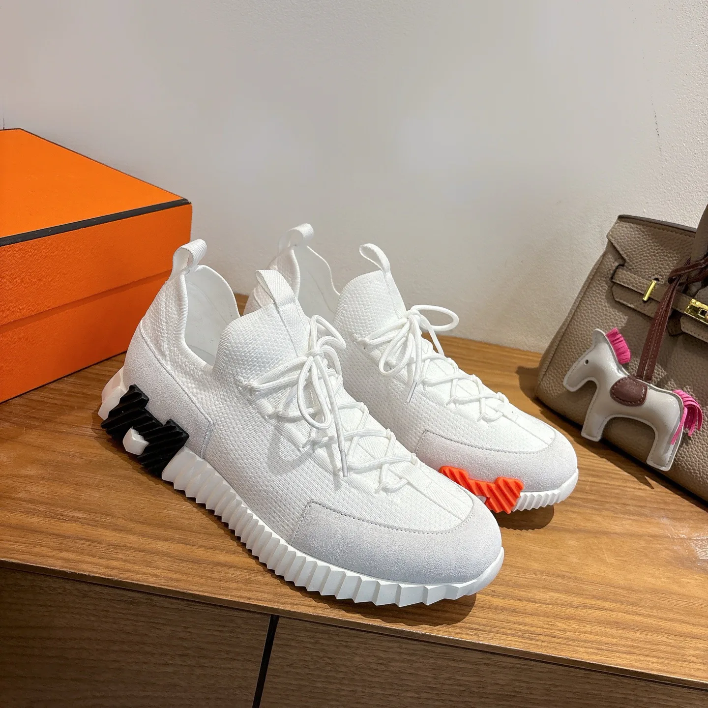 Кроссовки Женские Hermes 689361