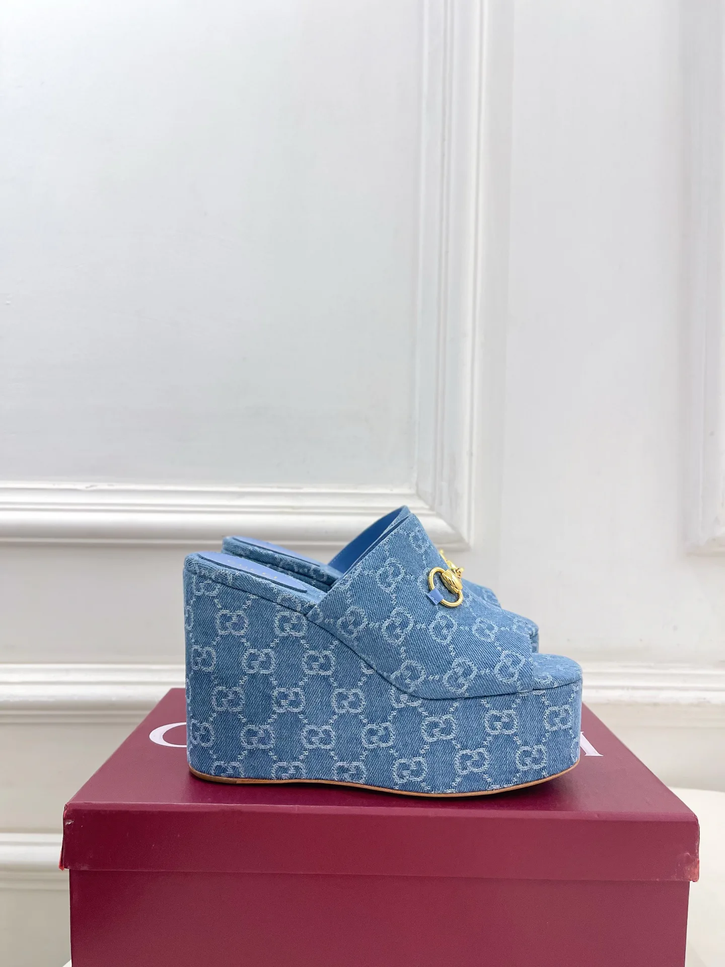 Туфли Женские Gucci 13218193