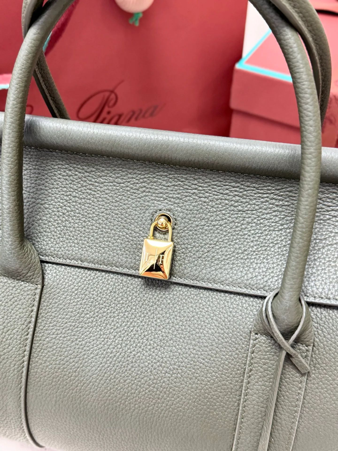 Классические Сумки Женские Loro Piana 11472596