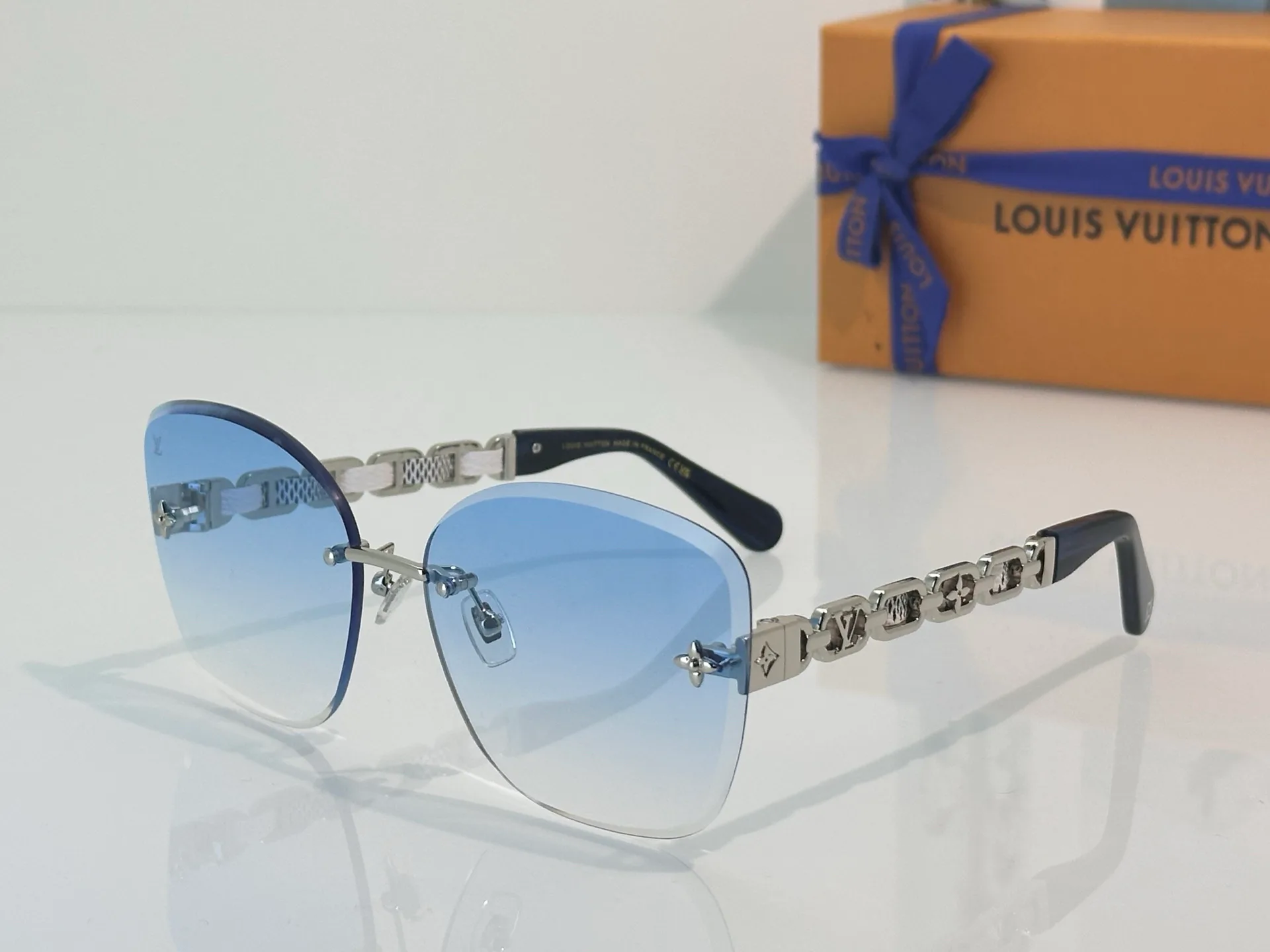 Очки Louis Vuitton 11632144