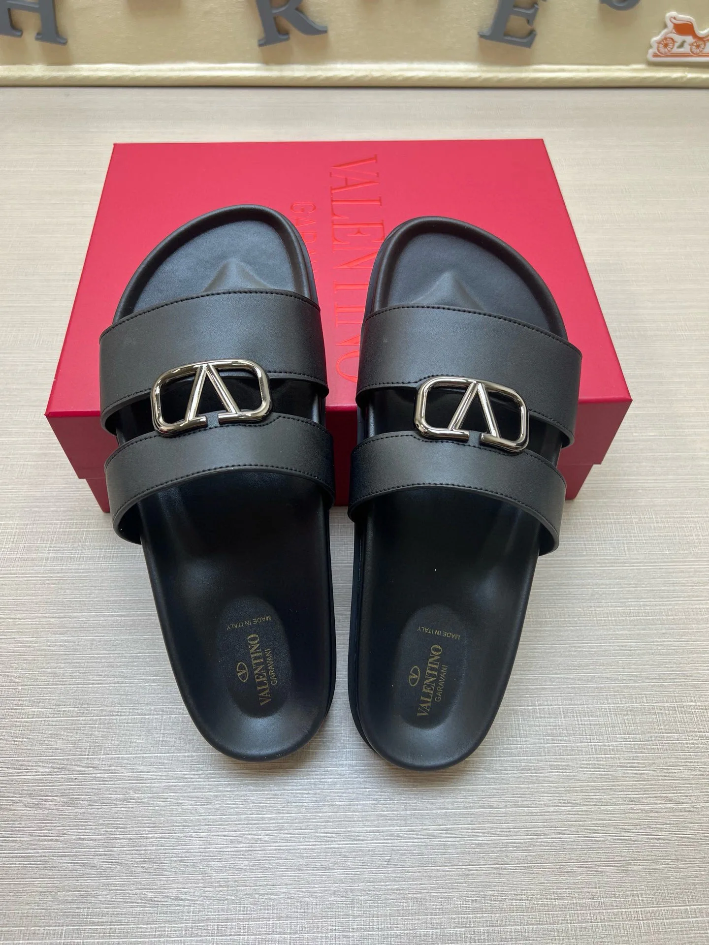 Шлепанцы Мужские Valentino 10646290