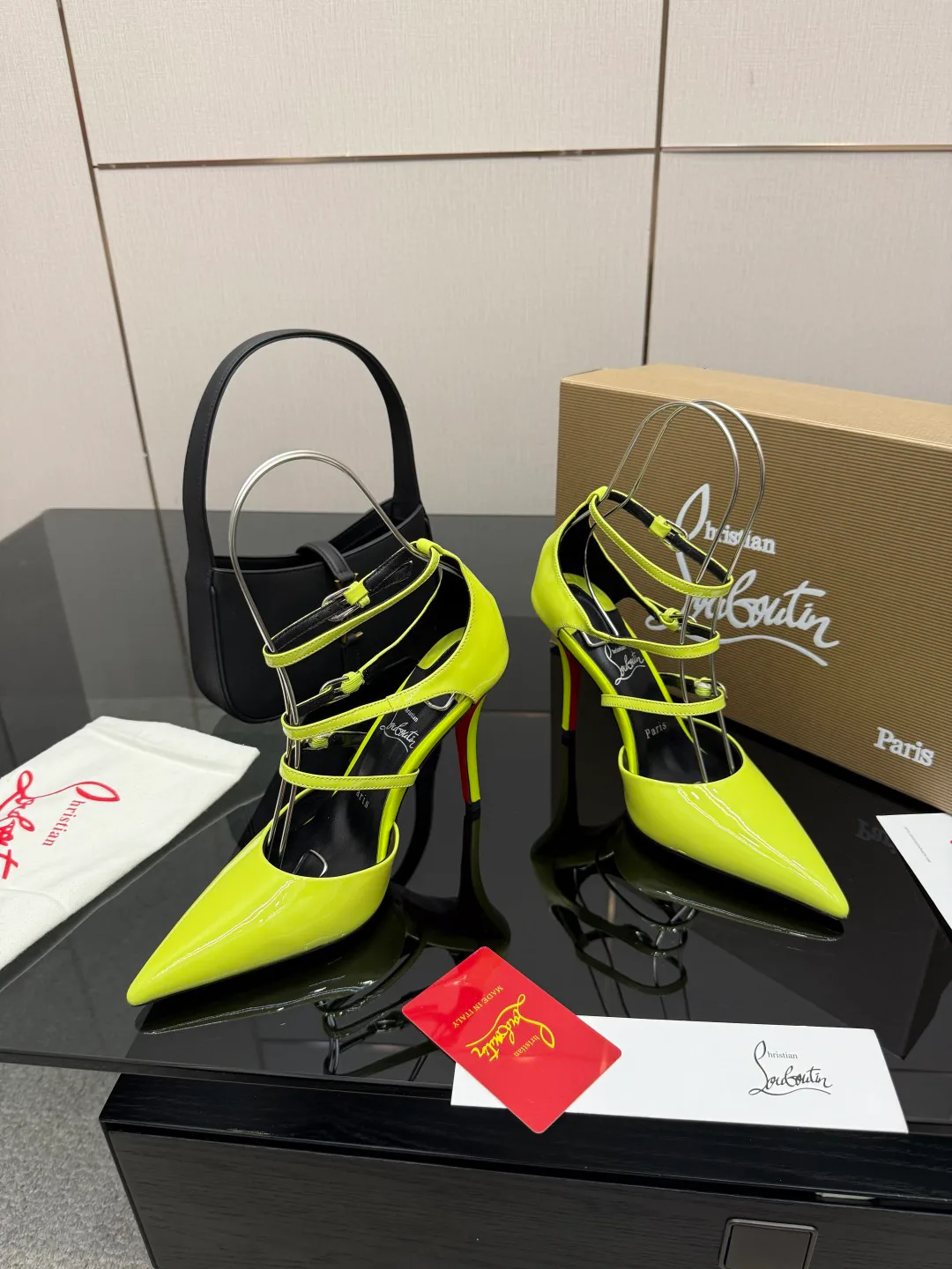 Туфли Женские Christian Louboutin 374848