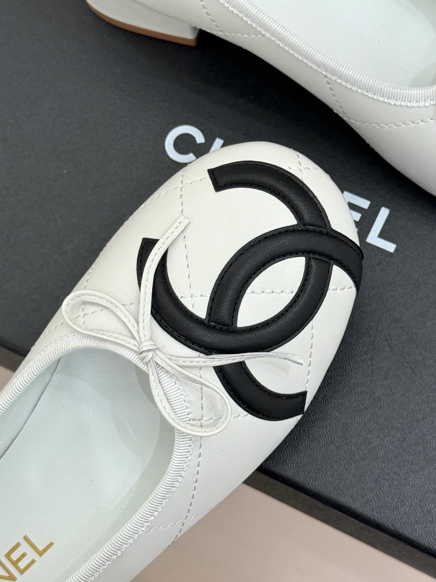 Балетки Женские Chanel 17303675