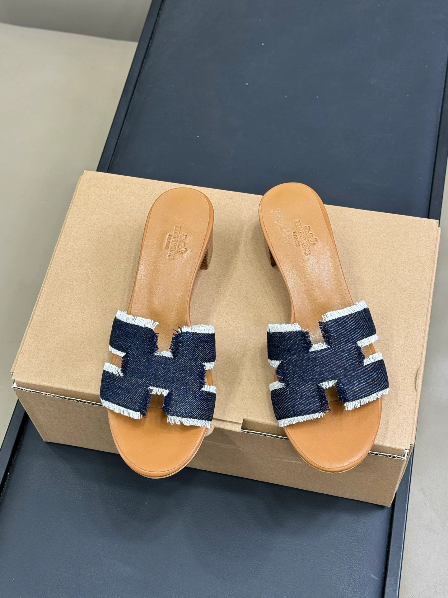 Шлепанцы Женские Hermes 32203