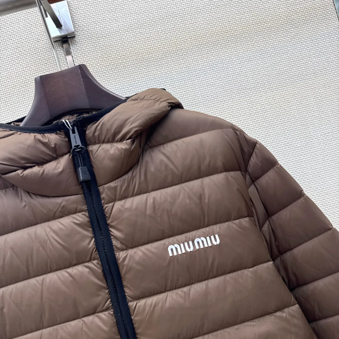 Куртки И Пуховики Женские Miu Miu 18398187