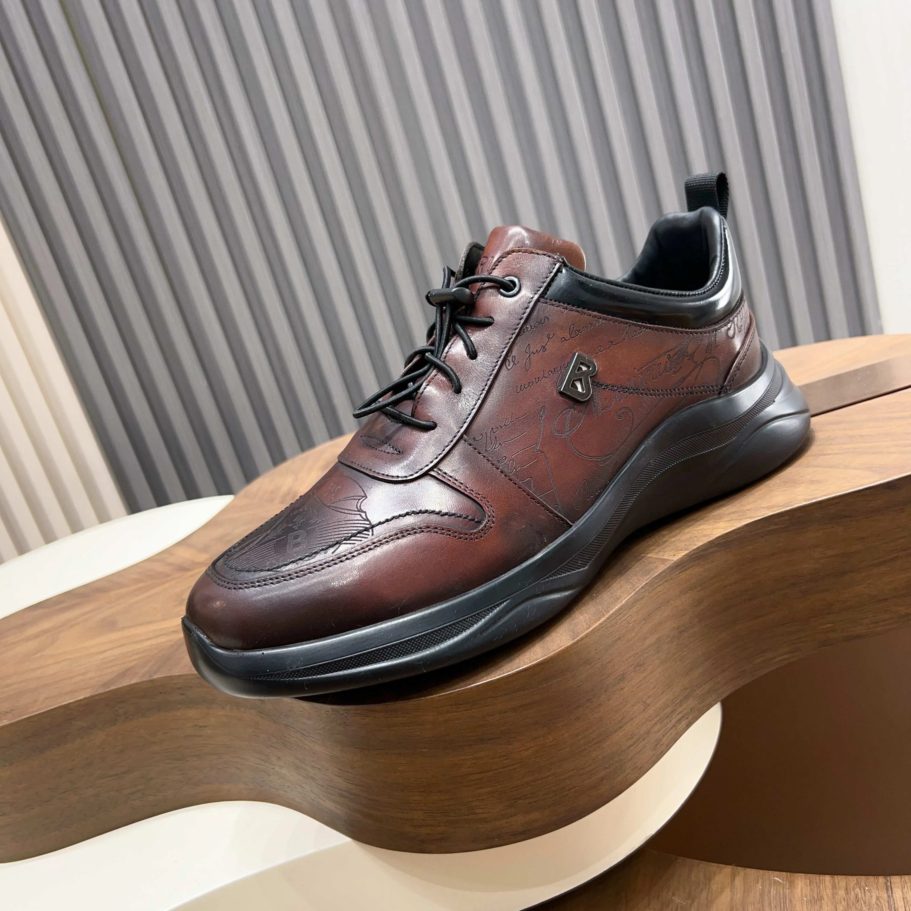 Кроссовки Мужские Berluti 18890250